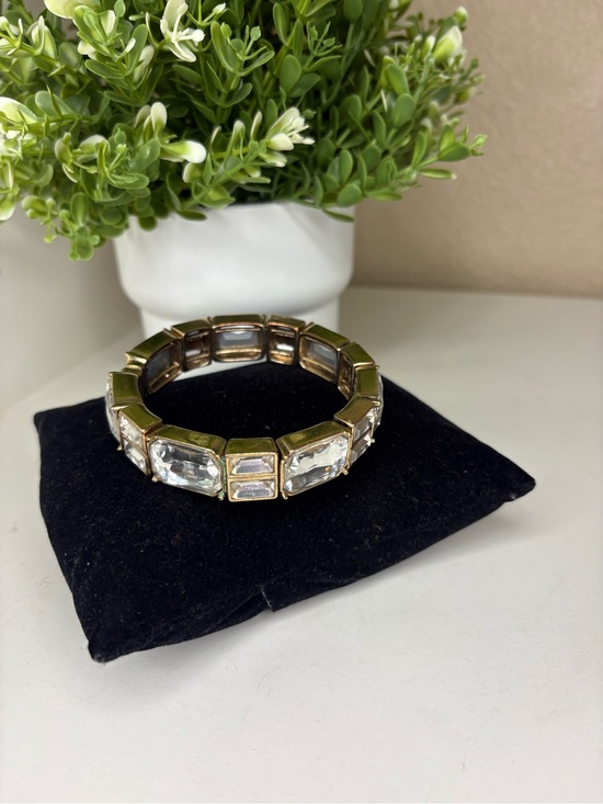 Gold Tone Emerald Cut Crystal Hinged Bangle Bracelet Magnetic Closure Glam main image 6